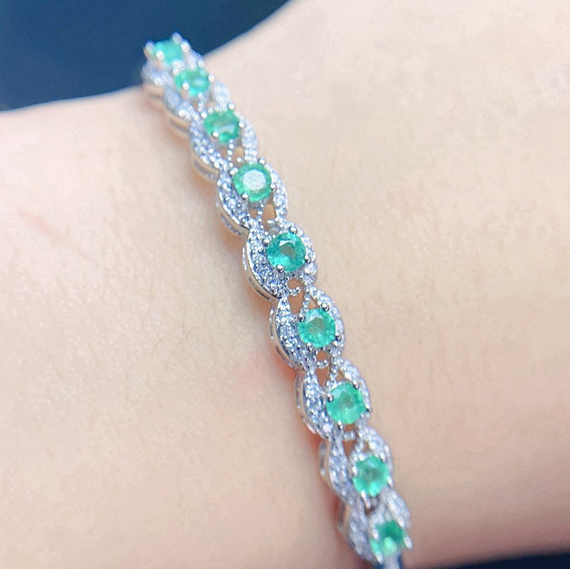 Small fresh bracelet 925 silver inlaid natural emerald bracelet ladies buckle bracelet Birthday gift. Dinner accessories. Couple gift