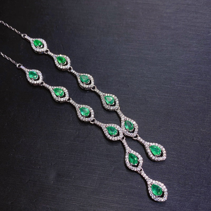 Fashion natural emerald evening necklace 925 silver inlaid emerald ladies row clavicle necklace ladies Wear it at dinner parties. Birthday gifts