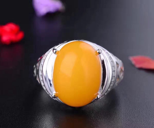 Natural beeswax ring, large grain, 925 sterling silver, open size, old beeswax, good colorBirthday gift. Dinner accessories. Couple rings.